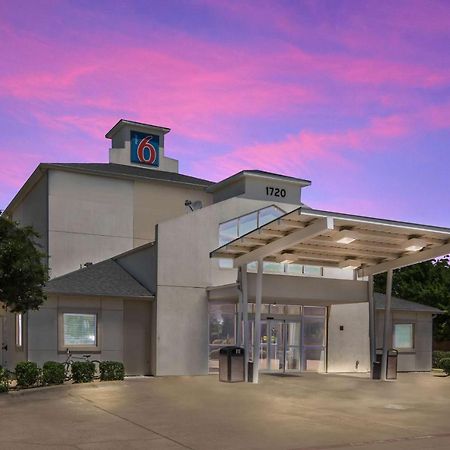 Motel 6-Cleburne, Tx Bagian luar foto